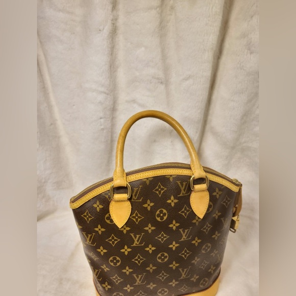 Authentic Louis Vuitton Lockit vertical pm handbag - Picture 13 of 16